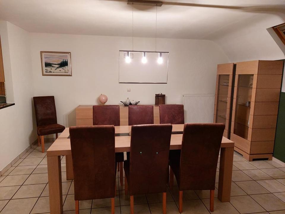 Aux Trois Petits Cochons Διαμέρισμα Hotton Εξωτερικό φωτογραφία
