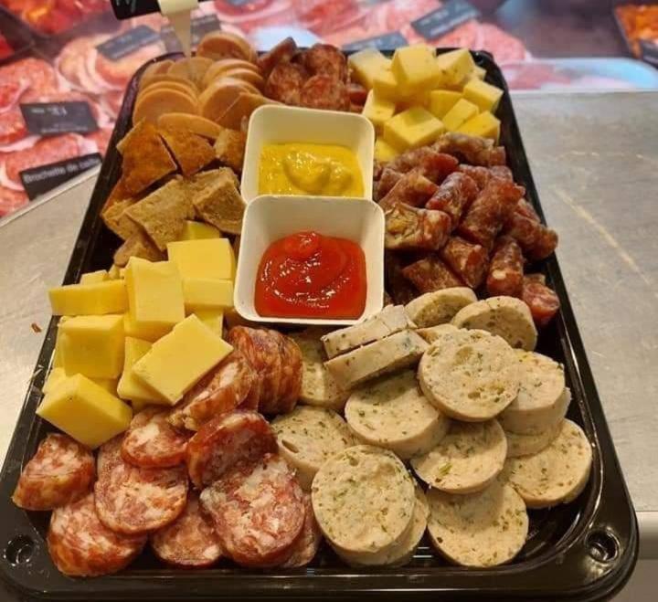 Aux Trois Petits Cochons Διαμέρισμα Hotton Εξωτερικό φωτογραφία